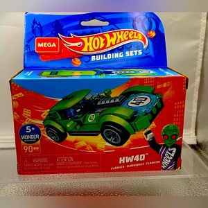Mega Hot Wheels Building Set HW40